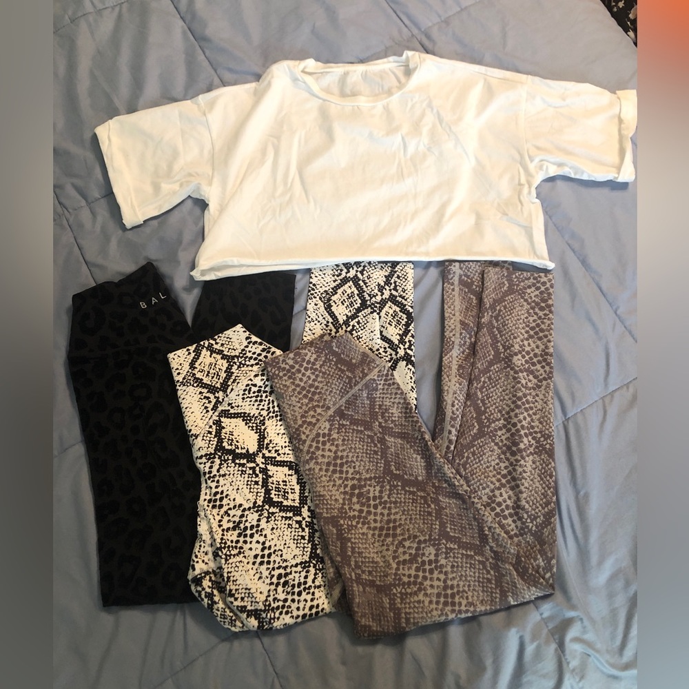 Balance athletica kingdom leggings and top lot